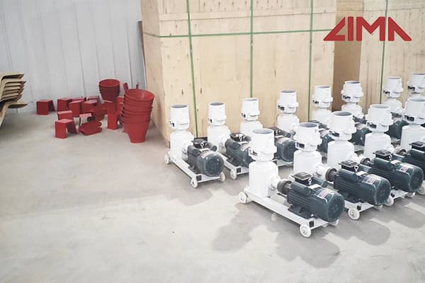 900kg/h floating fish feed machine Feed size 2mm in pakistan